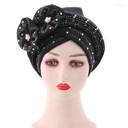 Beanies Beanie/Skull Caps Hanxi Luxe Rhinestone Pearl Afrikaanse hoed Beanie Women Flower auto