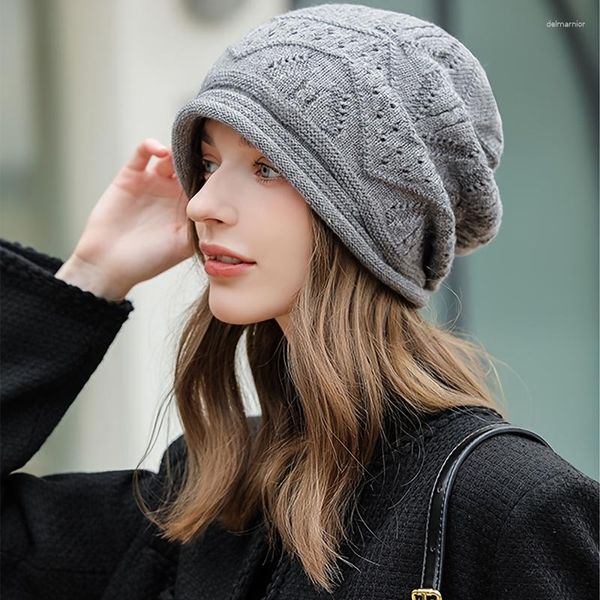 Gorros Slouchy Beanie Hat Estilo francés Moda vintage Punto Cálido Fuzzy Frío y resistente al viento