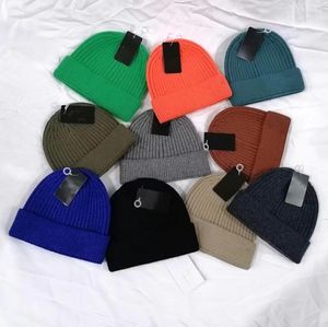 Mutsen Winter Designer Fashion Cap voor dames Heren Warme dikke outdoor luxe hiphophoeden Hoge kwaliteit 10 kleuren hoed