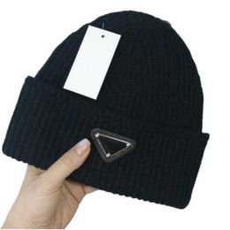 Backeskull Caps Bonskull Caps Bonskull Caps Luxury Bons de luxe Designer Hélers d'hiver hommes et femmes Design Fashion Chapeaux de tricot