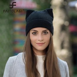 BeanieSkull Caps Leuke Kat Oor Muts Winter Warme Gebreide Muts Zachte Wol Gehaakte Skullies Mutsen Voor Vrouwen Meisje Kleine Duivel Cosplay Halloween Cap 231116