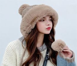 Backskull Caps mode Pompom en peluche épaississez les chapeaux pour les filles hivernales chaudes avec des oreilles de vent.