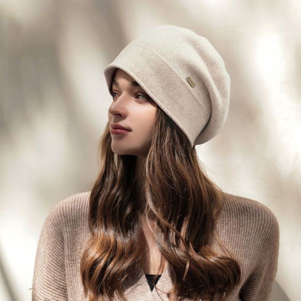 BeanieSkull Caps Femme Boutique Cachemire Mélange Chapeau D'hiver Fourrure Chaude Laine Douce Femmes Skullies Bonnets En Gros Fedora Rétro dame casquettes béret 230306