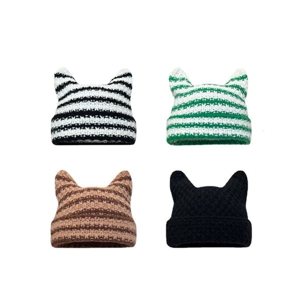 BeanieSkull Caps Bonnet japonais Ins Little Devil Rayé Bonnet de laine tricoté Automne et hiver Oreilles de chat mignonnes Pull pointu Femmes 230921