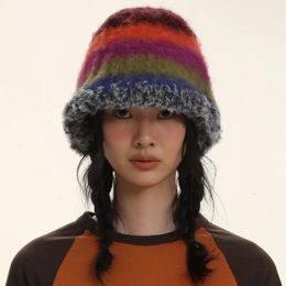 BeanieSkull Caps Japonais Dégradé Laine Vintage Couleur Rayure Bonnets Femmes À La Main Crochet Bonnet Épais Chaud Tricoté Chapeau Seau D'hiver 231007