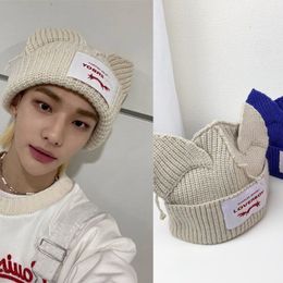 BeanieSkull Caps KPOP Verdwaalde Kinderen Felix Dezelfde Mutsen Kat Oren Hoed Gebreid Schattig Wol Casual Mannen Vrouwen Accessoires 221128309D