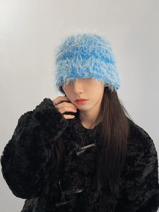BeanieSkull casquettes en peluche tricoté bonnets chapeaux pour femmes Protection des oreilles Skullies casquette hiver chaud Famela couverture tête Bonnet 231013