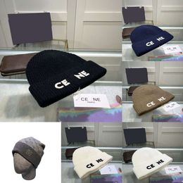 BeanieSkull Caps Skull Caps Bonnet diseñador bonnet chapeau seau chapeau dhiver chapeau tricote printemps crane casquettes hiver unisexe cachemire lettres decont