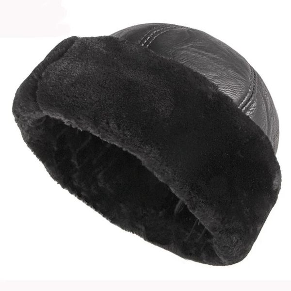 BeanieSkull gorras gruesas al aire libre cálido sombrero de invierno hombres piel negra cuero ruso masculino a prueba de viento nieve esquí gorra polar forrado 231117