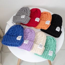 BeanieSkull Caps Femmes Bonbons Couleurs Chapeau D'hiver Mode Tissu Étiquette Tricoté Kpop Style Doux Bonnet Chapeaux Pour Streetwear Cap 231109