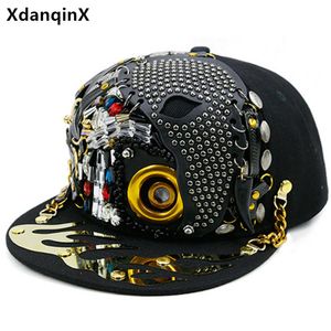 BeanieSkull Caps XdanqinX Nouveauté Personnalité Hip Hop Pour Hommes Femmes Style Punk Tendance Bord Plat Crâne Rivet Coiffe Décoré Amoureux Chapeau 230214