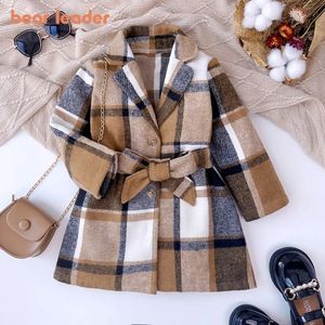 Veste en laine pour fille à col ours, à manches longues, poitrine simple, chaude, à revers pour enfants, veste automne-hiver avec ceinture 240118