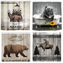 Bear Funny Wildlife Animal Brown Sunflower Bubbles dans Bathtub Farmhouse Cabin Barn Wood Rustic Forest Adventure Shower Curtain