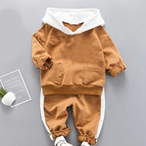 Bear Leader Vêtements pour enfants Enfants Garçons Automne Tenues décontractées Tout-petits Garçons Ensembles solides actifs 2pcs Sweats à capuche à manches longues Vêtements 210708