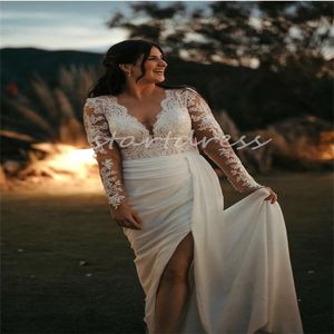 Prachtige Boho Kanten Trouwjurk Met Split Lange Mouw Schede Chiffon Strand Bruidsjurk Rechtersleep Grote maten Zwierige Tuin Landelijke Bruidsjurk Robe De Mariage