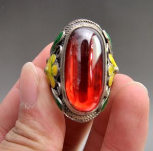 Belle collection de bague en argent avec zircon rouge sculpté par dragon