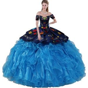 Belle robe quinceanera western charro quinceanera bleu marine de décoche à convertible à floral brodé de couleur bleu marine 2 pièces