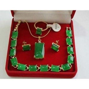 Mooie groene jade 18K GP ketting hanger armband oorbel ring sieradenset
