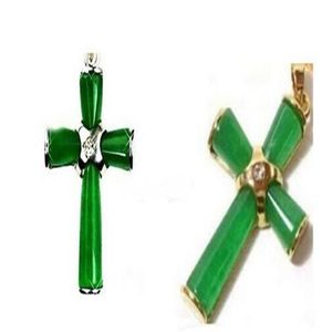 Mooie groene jade kruishanger en ketting Chain266q