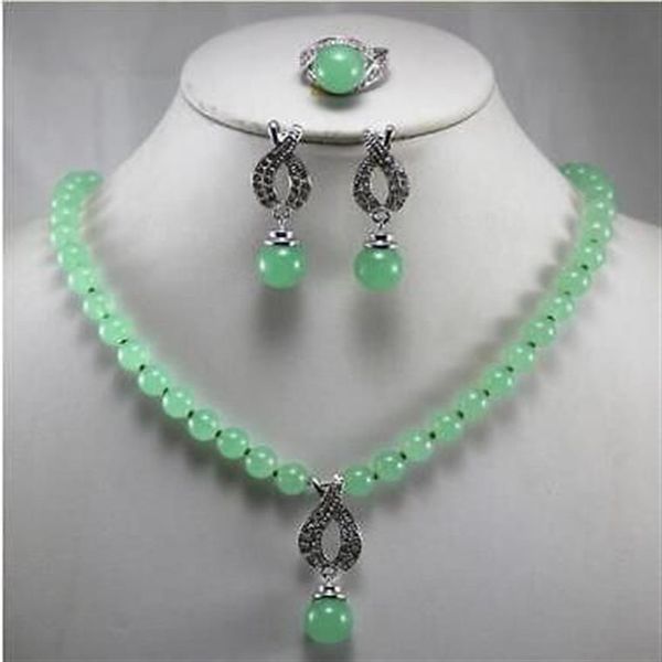 Beaux bijoux 8MM vert Jade pendentif collier boucle d'oreille bague Set279y