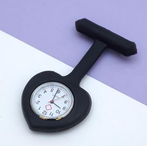 Belle montre d'infirmière en forme de cœur pour amoureux, broches de montre Fob portable pour médecin, horloge en Silicone, minuterie à Quartz pour infirmières médicales