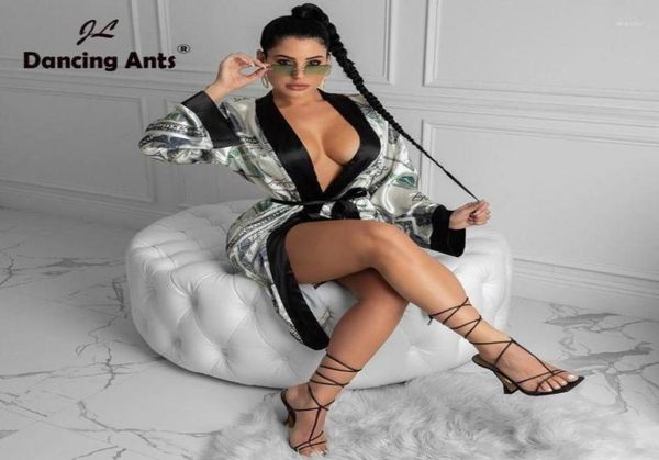 Belle argent en déménagement Satin Robe Lounge Wear Automne Womens Cash Out Emballage imprimé Long Maxi Robe Party Club Outfits18718793