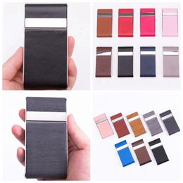 Belle portable plus coloré en cuir PU en acier inoxydable Fumer Cigarette Cigarette Boîte de rangement exclusive Habillement ouverture couverture de rabat à terre