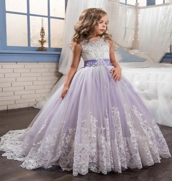 Belles robes de filles de fleurs violettes et blanches en dentelle perlée avec des nœuds appliqués robes de concours pour enfants robes de soirée de mariage pour Girl4505062