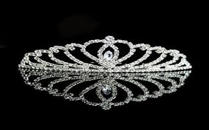 Hermosa peineta de cristal con diamantes de imitación para mujeres o niñas, regalo de fiesta de boda, Tiara decorativa plateada para la cabeza o accesorio para horquilla 7627197