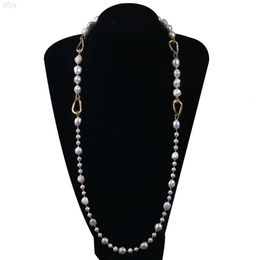 Beau Design Simple fait à la main nouvelle mode dame Long collier de perles d'eau douce
