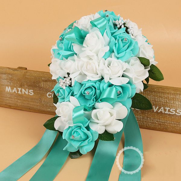 Beaux bouquets de mariée de mariage avec des fleurs artificielles faites à la main Fournitures de mariage Mariée tenant des fleurs Broche Bouquet de mariage