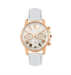 Beau diadraire blanc dames watch rétro Genève étudiante regarde le quartz de quartz wrist wrist avec un groupe de cuir bon choix8432874