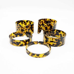 Belles Femmes Tortoiseshll Bracelet Bracelet Costume pour Grand Poignet Plus Large Dames Adulte Hawaï Îles Du Pacifique Bijoux Q0717