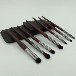 Schoonheidsverzorging Make-up Gereedschap Professionele Make-up Borstels Sets Houten Borstel met PU Bag Case Set Wholesale Wood Handle Private Label Foundation Cosmetic