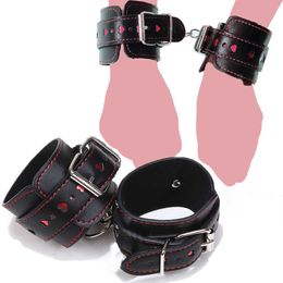 Beauty Items Candiway Volwassen SM Rollenspel Producten Zachte Verstelbare Gewatteerde Lederen Pols Handboeien Bondage Terughoudendheid sexy Speelgoed Voor Koppels