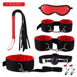 Articles de beauté EXVOID Flush Menottes sexy Whip Eye Patch PU Cuir 7PCS Nipple Clip Jouets Pour Couples Esclaves Contraintes BDSM Bondage