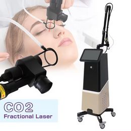 Articles de beauté Fractionnels CO2 Laser Stretch Mark Repoval Skin Resurfacing Machine de serrage vaginal