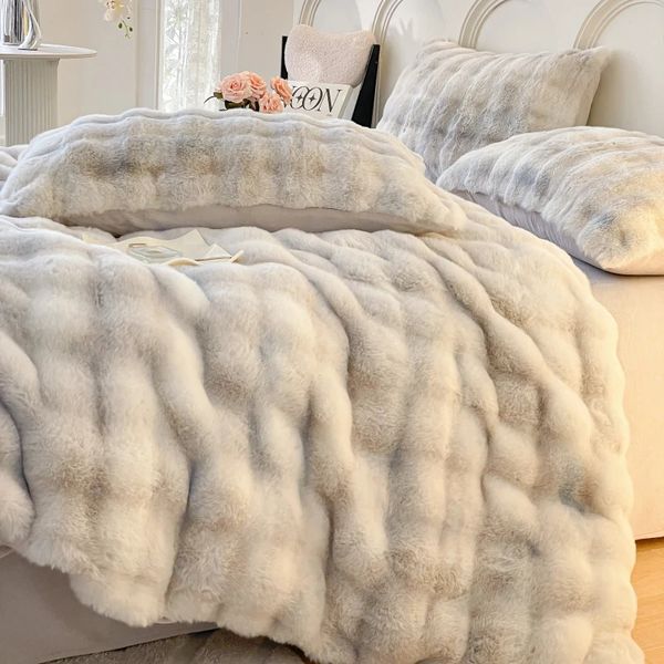 Linge de lit Housse de couette en flanelle Faux-lapin pour literie Ensembles de couette en velours en peluche Housse de couette Nordic Sling Girls Couvertures chaudes 240111