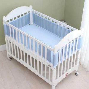 Bedrails geboren Ademend Baby Klassieke Mesh Wiegvoering Zachte Hek Cot Bumpers Slaapkamer Accessoires Beddengoed 2pcsSet 231211