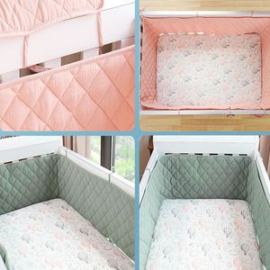 Bed Rails Born Crib Protector Comfortabele Box Kinderen Kinderbedjes Bumpers Jongens Gewatteerde Veiligheid Baby Bed Accessoires 230612