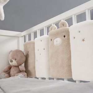 Rieles de cama Juego de ding de felpa Accesorios Parachoques de cuna infantil Protector de algodón elegante Decoración Room Stuff 221209
