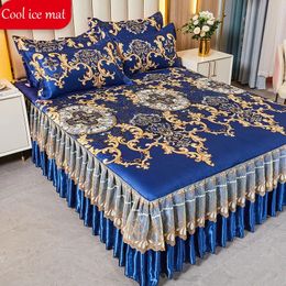 Jupe de lit 3 pièces ensemble couvre-lit bleu royal moderne sur la jupe de lit draps lavables en machine lit avec bande élastique pour Queen King Size 231021