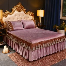 Jupe de lit jupe de lit couvre-lit de luxe sur le lit velours dentelle à volants couvre-lit textile à la maison linge de lit king size couvre-lits pour lit double 230314
