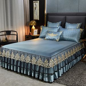 Jupe de lit Jupe de lit Broderie de luxe Couvre-lit Accueil Literie Décoration Jupe Rayon Mat Euro Linge de lit Pliable pour Queen King Size Bed 230211