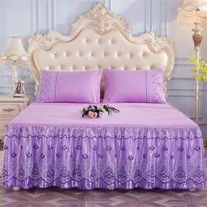 Jupe de lit literie jupe de lit princesse Style coréen princesse violet dentelle jupe de lit 1 paire taie d'oreiller trois pièces couvre-lit lits jumeaux 230424