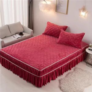 Jupe de lit Crystal Velvet jupe de lit épais confortable couvre-lits jumeaux lisse chaud queen king size couvre-lit élégant simmons anti-poussière 230424
