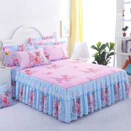 Jupe de lit floral élégant jupes de lit ponçage dentelle couvre-lit chambre anti-dérapant housse de matelas jupe couvre-lits lit deux couches décoré couverture 230424