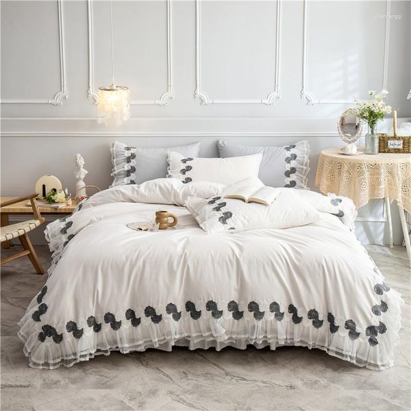 Jupe de lit Style princesse, ensemble de literie en coton et dentelle blanche, housse de couette, taie d'oreiller en lin, drap-housse, HomeTextile, 4 pièces