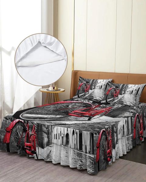 Jupe de lit rétro Vintage rouge, vélo dans la rue de la vieille ville, couvre-lit ajusté avec taies d'oreiller, housse de matelas, ensemble de literie