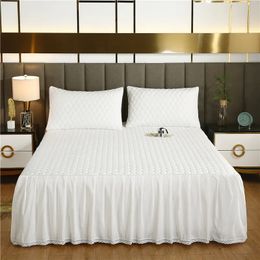 Jupe de lit Protège-matelas de chapeau de lit antidérapant de couleur unie plus couvre-lit en coton avec drap simple en coton simple double blanc 231129